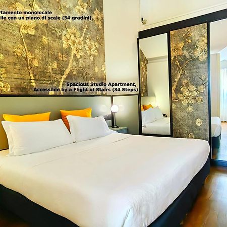 Casa Alle Colonne By Hotel Ancora Verbania Ngoại thất bức ảnh