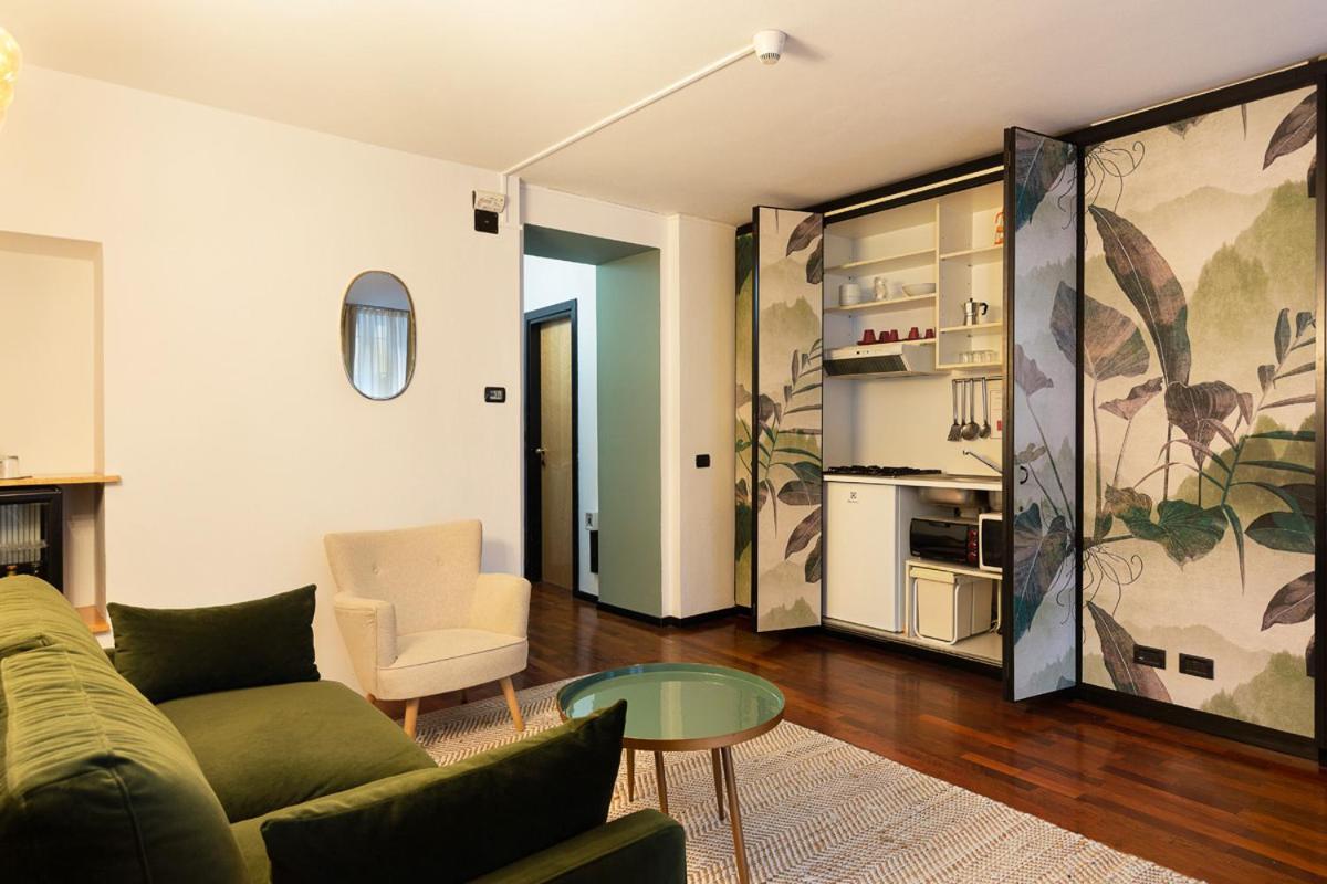 Casa Alle Colonne By Hotel Ancora Verbania Ngoại thất bức ảnh